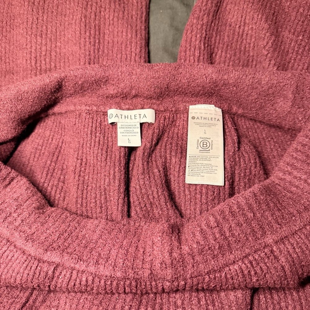 Athleta Women's Burgundy Sweater pants